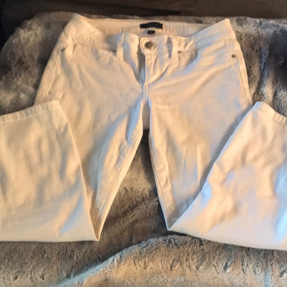 Bebe While Jeans - image 3